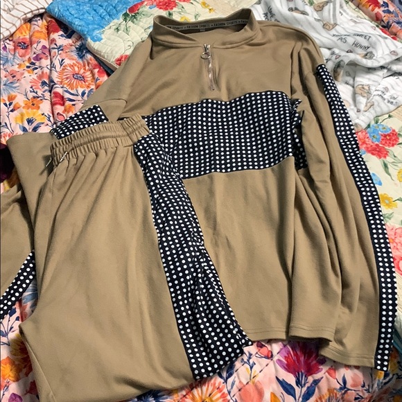 Tan and Black Polka Dot Tracksuit - Picture 1 of 6